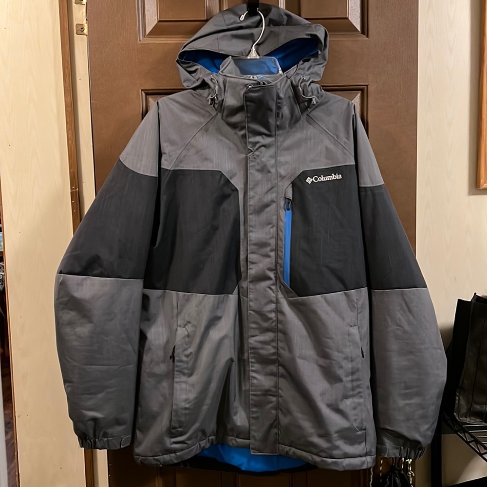 Men Columbia omnitech jacket